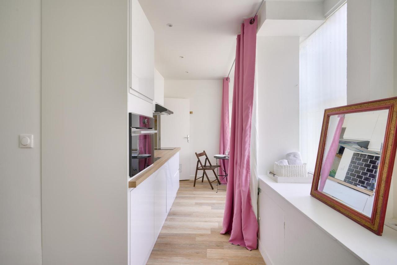 Sweet Apartment In The Heat Of The 15Th Parijs Buitenkant foto